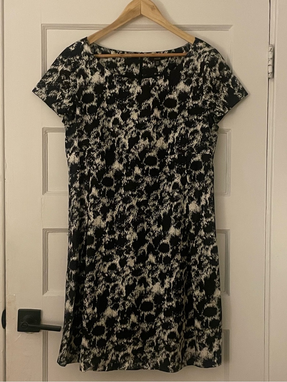 JACOB Black & Cream Short Sleeve Printed Shift Dress